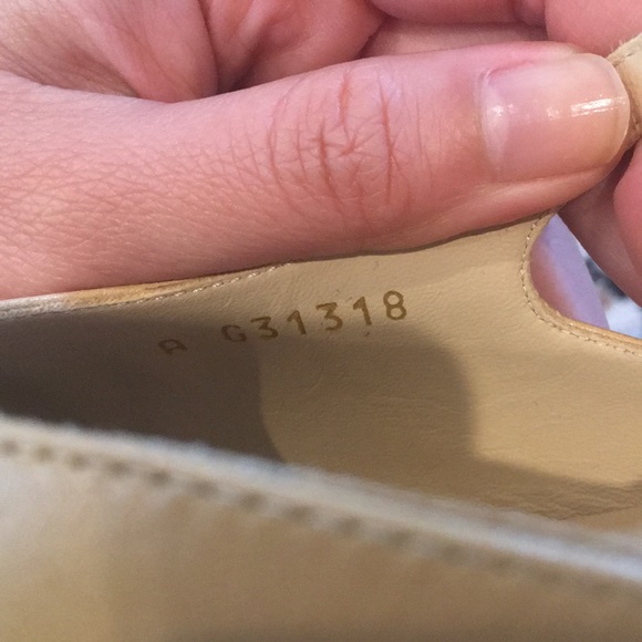 [SOLD] Chanel Beige Black Slingbacks Size 39.5 - Picture 5 of 8